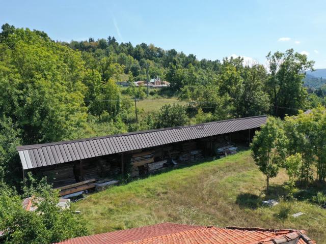 Capannone in vendita di 300 m² in Località Priero, 11