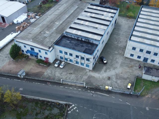 Capannone in vendita di 3100 m² in Via trattato di Maastricht