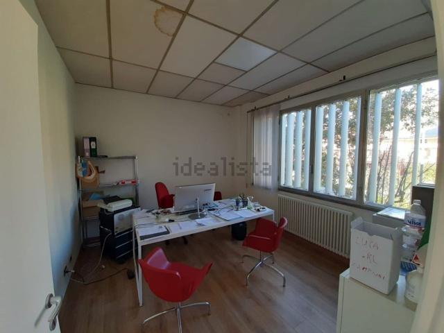Capannone in vendita di 320 m²