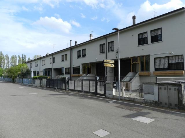 Capannone in vendita di 360 m²