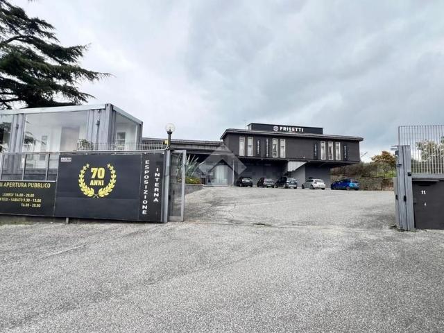 Capannone in vendita di 3750 m²