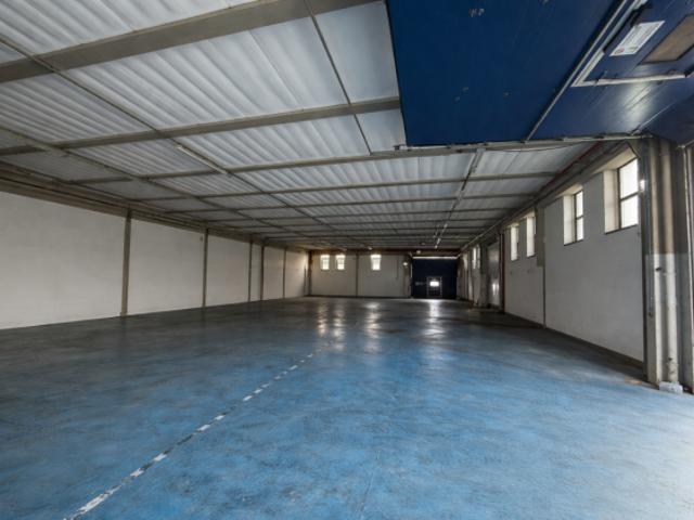 Capannone industriale in vendita a La Bianca Pontedera 1032 mq Rif: 1399066