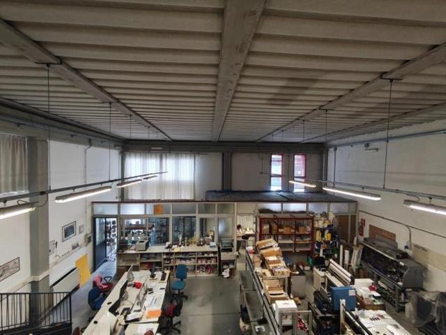 Capannone industriale in vendita a San Filippo Lucca 330 mq Rif: 1338975