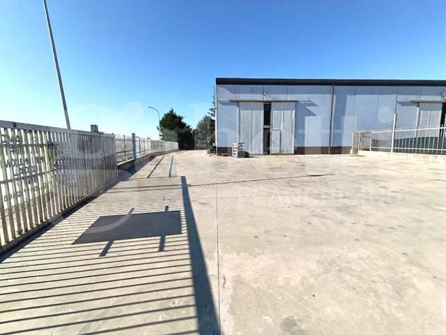 Capannone Industriale Ragusa. Rif.: Cod. rif 3316214ACG