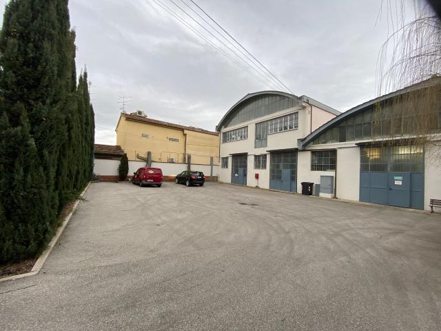 Capannone Prato Calenzano – Rif. S05
