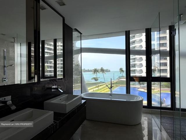 Cape Royale D4, Condominium