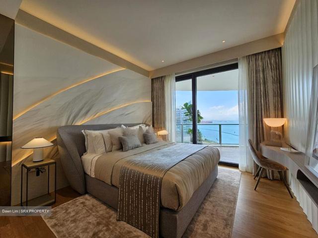 Cape Royale D4, Condominium