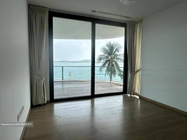 Cape Royale D4, Condominium