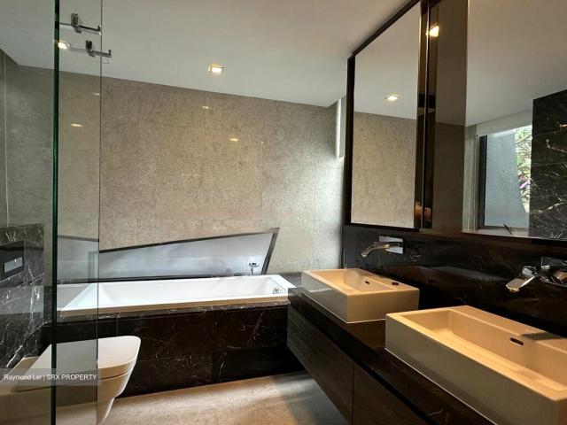 Cape Royale D4, Condominium