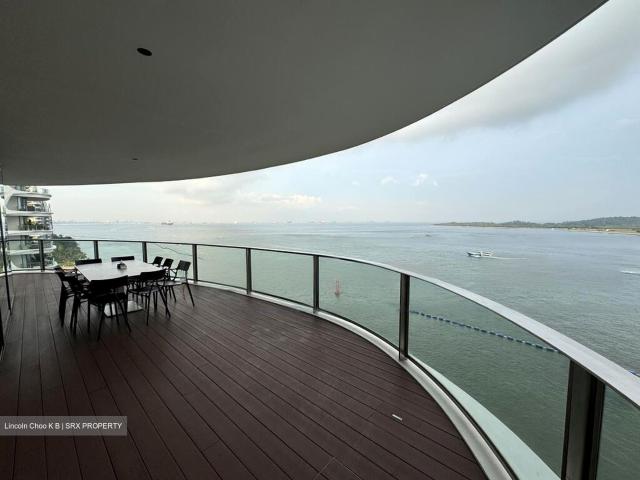 Cape Royale D4, Condominium