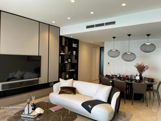 Cape Royale D4, Condominium
