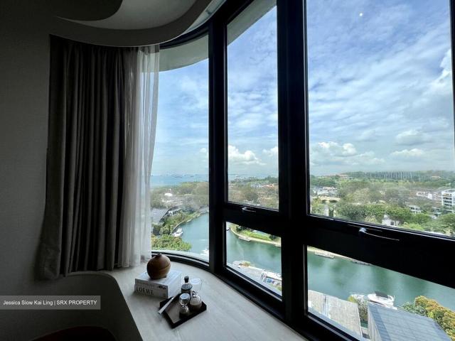 Cape Royale D4, Condominium
