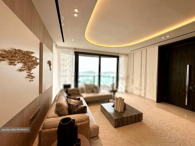 Cape Royale D4, Condominium