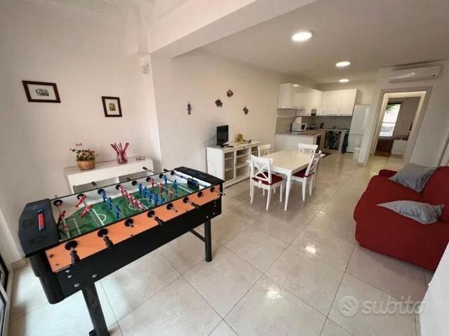 CAPENA TRILOCALE ARREDATO Con GIARDINO MATTONATO