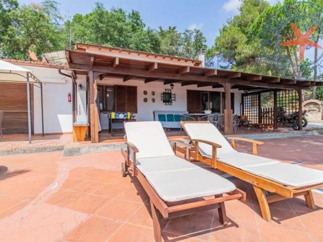 CAPOLIVERI ELBA VILLA INDIPENDENTE A DUE PASSI DAL MARE