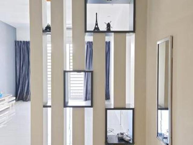 Capri Park Condo Spacious Pool View 2 carparks Strategic Location