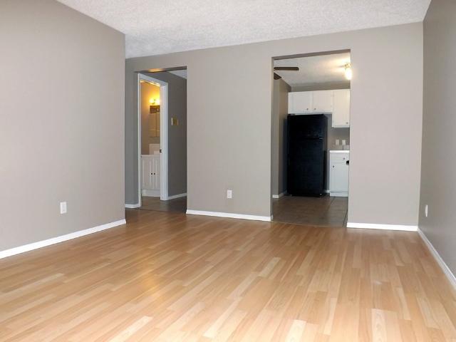 Capricorn Apartments 1 Bedroom Apartment for Rent at 128 Avenue O S, Saskatoon, SK S7M 2R5 Pleasant Hill