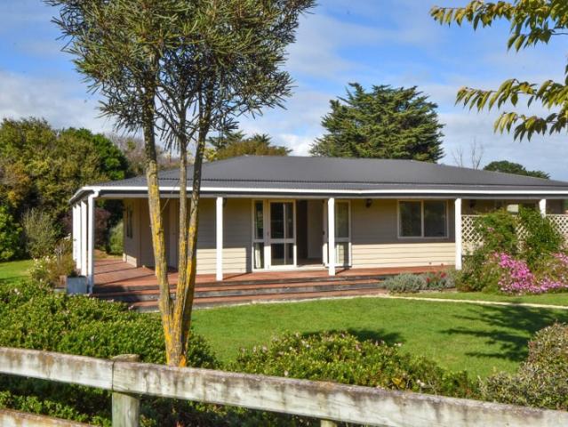 carterton, 3 bedrooms