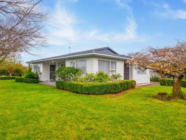 carterton, 3 bedrooms