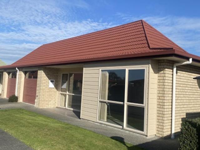 carterton, 2 bedrooms