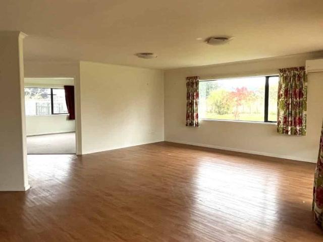 CARTERTON 4 BEDROOMS