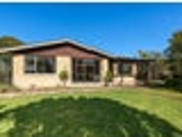 Carters Beach, 3 bedrooms, $560 pw