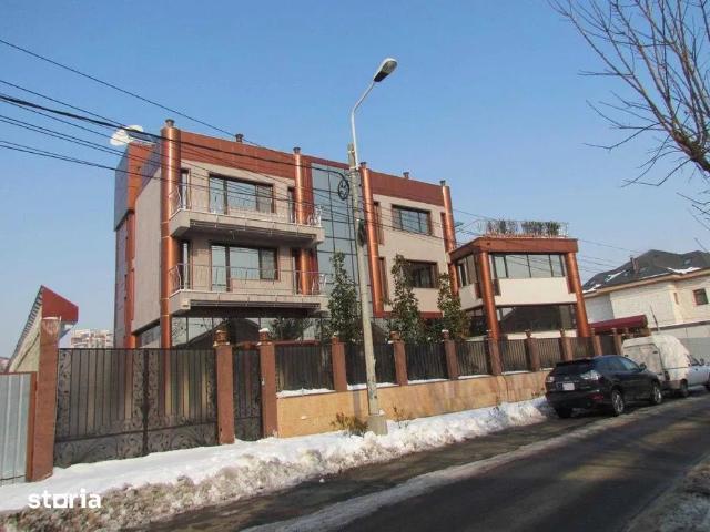 Cartier Herăstrău, Vilă, 10 camere, confort lux, Curte, Sală de Sport