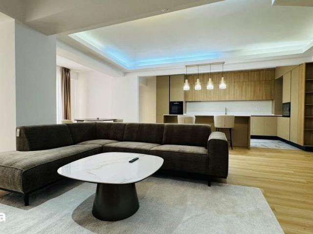 CARTIERUL FRANCEZ | Apartament 3 camere | Parcare Subterana inclusa