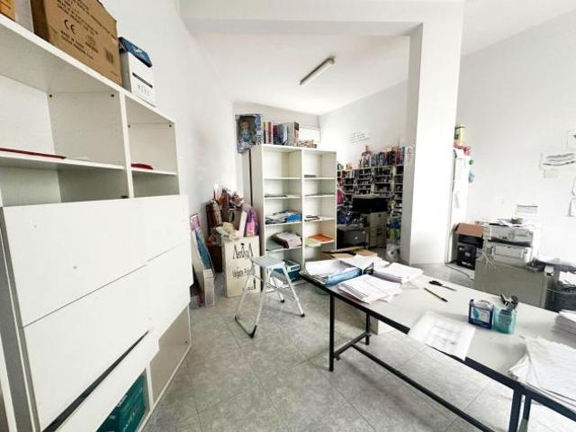 Cartoleria in affitto a Camporotondo Etneo