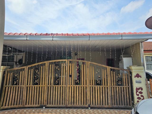 Car Park Living Hall 1MasterBedRoom2 BedRoom Kitchen Room 2Bathro