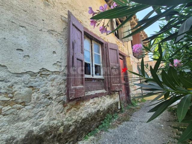 CARAMAN SECTEUR MAISON DE VILLAGE A RENOVER