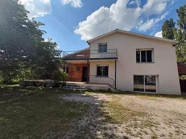 Carbonne 31390 Achat / Vente maison 6 pièces t6 au dernier étage piscine
