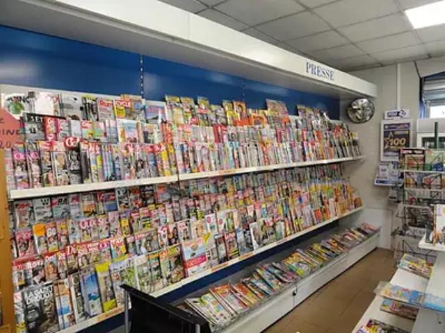 Carcassonne 11000 Achat / Vente divers 5 pièces