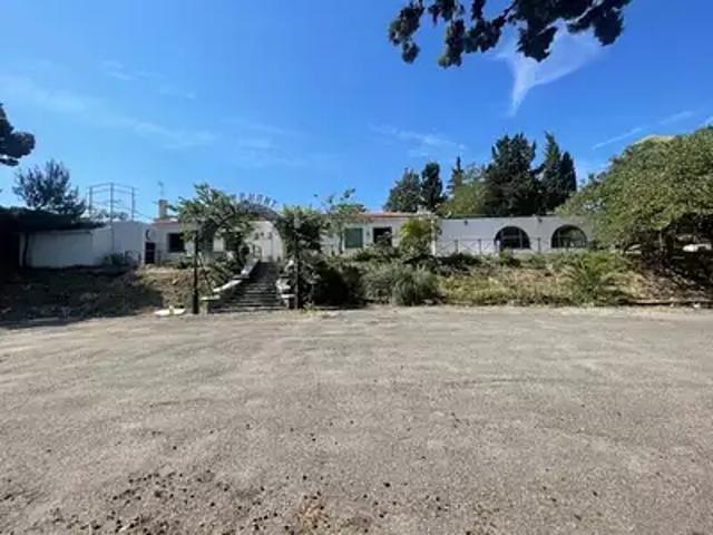 Carcassonne 11000 Achat / Vente immeuble jardin
