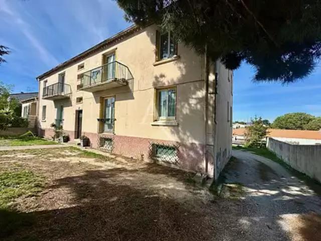 Carcassonne 11000 Location appartement 4 pièces t4 au dernier étage