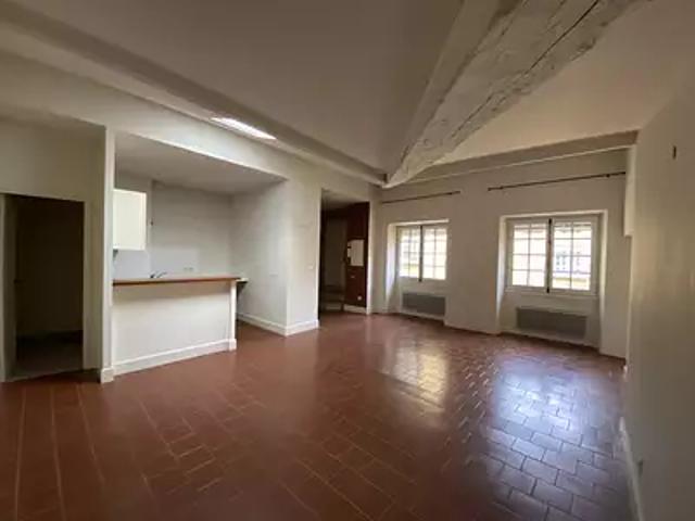 Carcassonne 11000 Location appartement 3 pièces t3
