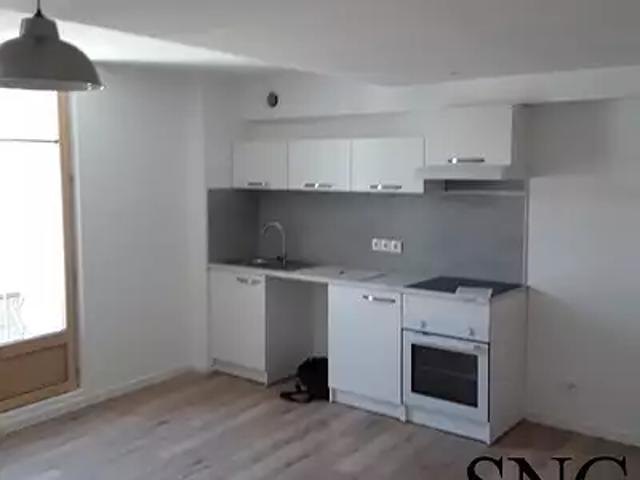 Carcassonne 11000 Location appartement 3 pièces t3