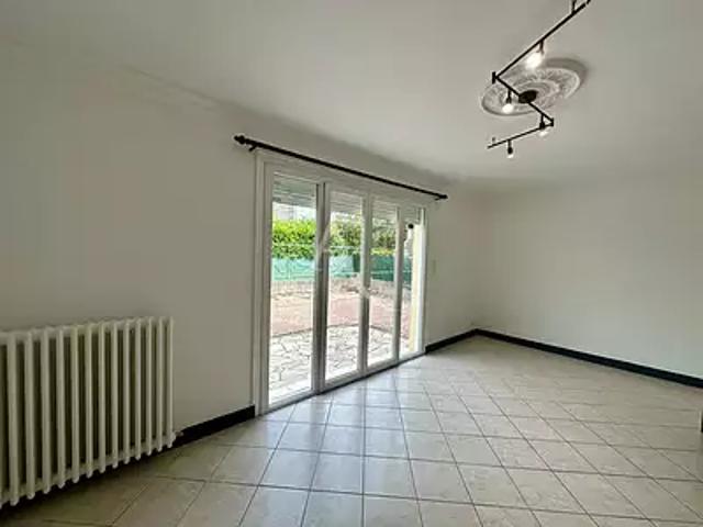 Carcassonne 11000 Location maison 4 pièces t4 terrasse