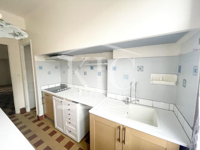 CARCASSONNE CENTRE VILLE APPARTEMENT T3 AVEC ASCENSEUR 69 M2