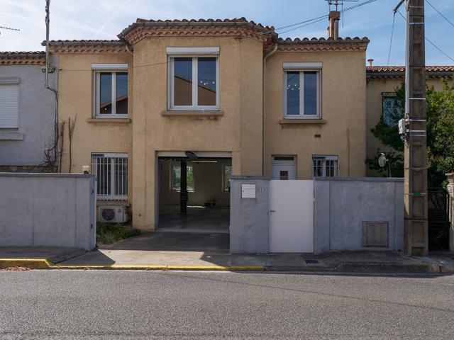 CARCASSONNE – PASTEUR à louer Maison T4 138m² 88m² avec jardin, vaste garage, et PAC
