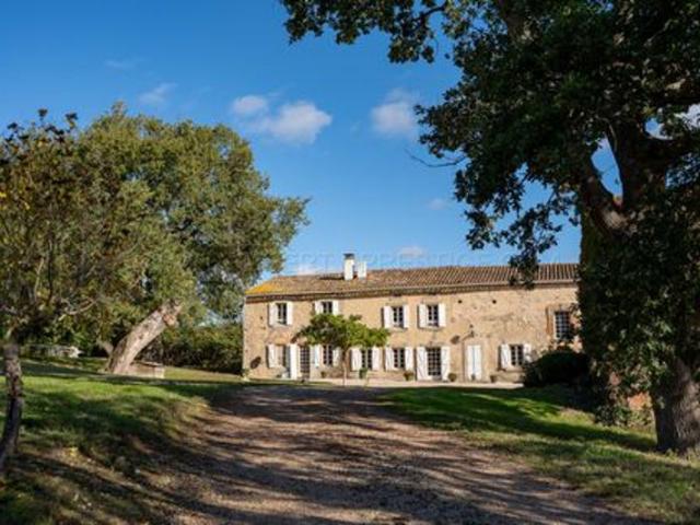 CARCASSONNE PROPRIETE 33 HA RUISSEAU