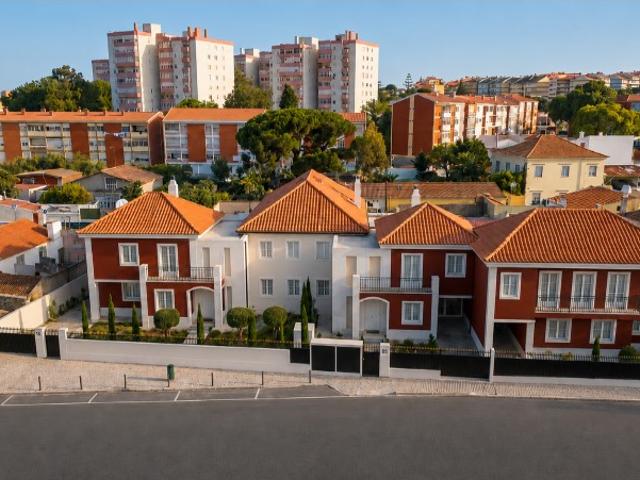 Carcavelos Mansions
