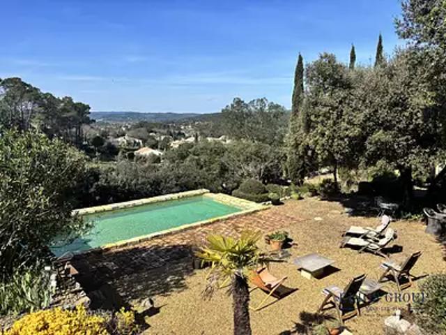 Carcès 83570 Achat / Vente maison 5 pièces t5 piscine parking