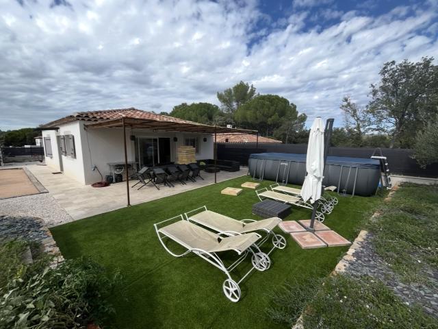 Carces Villa presque neuve Plein pied