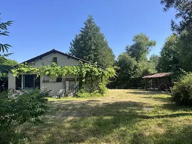 Cardaillac 46100 Achat / Vente maison 5 pièces t5 au dernier étage terrasse
