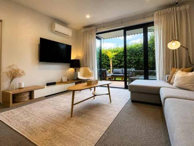Carder Court, Hobsonville, Waitakere City