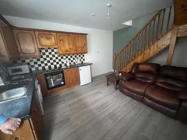 Carey's Flats, Green Street, Callan, Co. Kilkenny, R95V91X is.