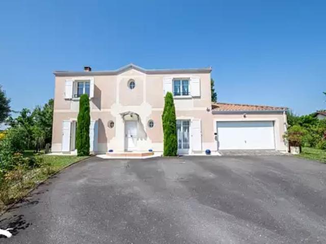 Carignan de Bordeaux 33360 Achat / Vente maison 7 pièces t7 parking