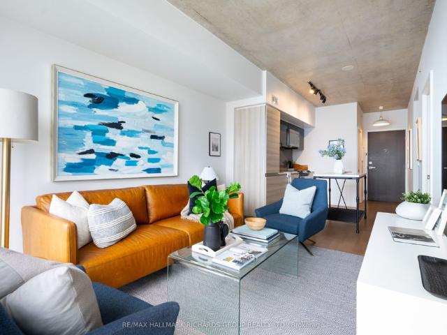 Carlaw Lofts 1190, #419