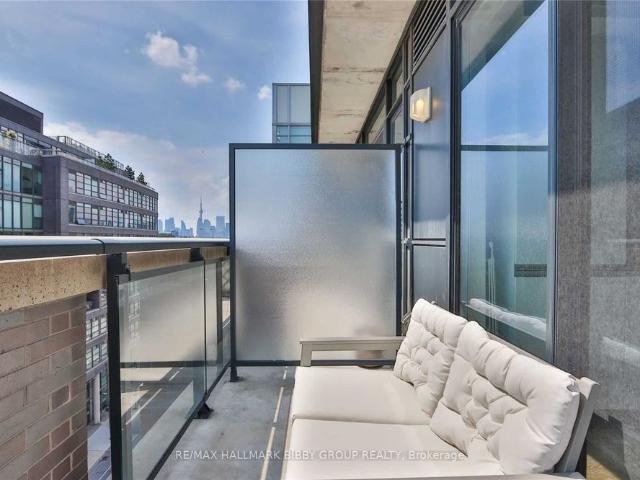 Carlaw Lofts 1190, #708